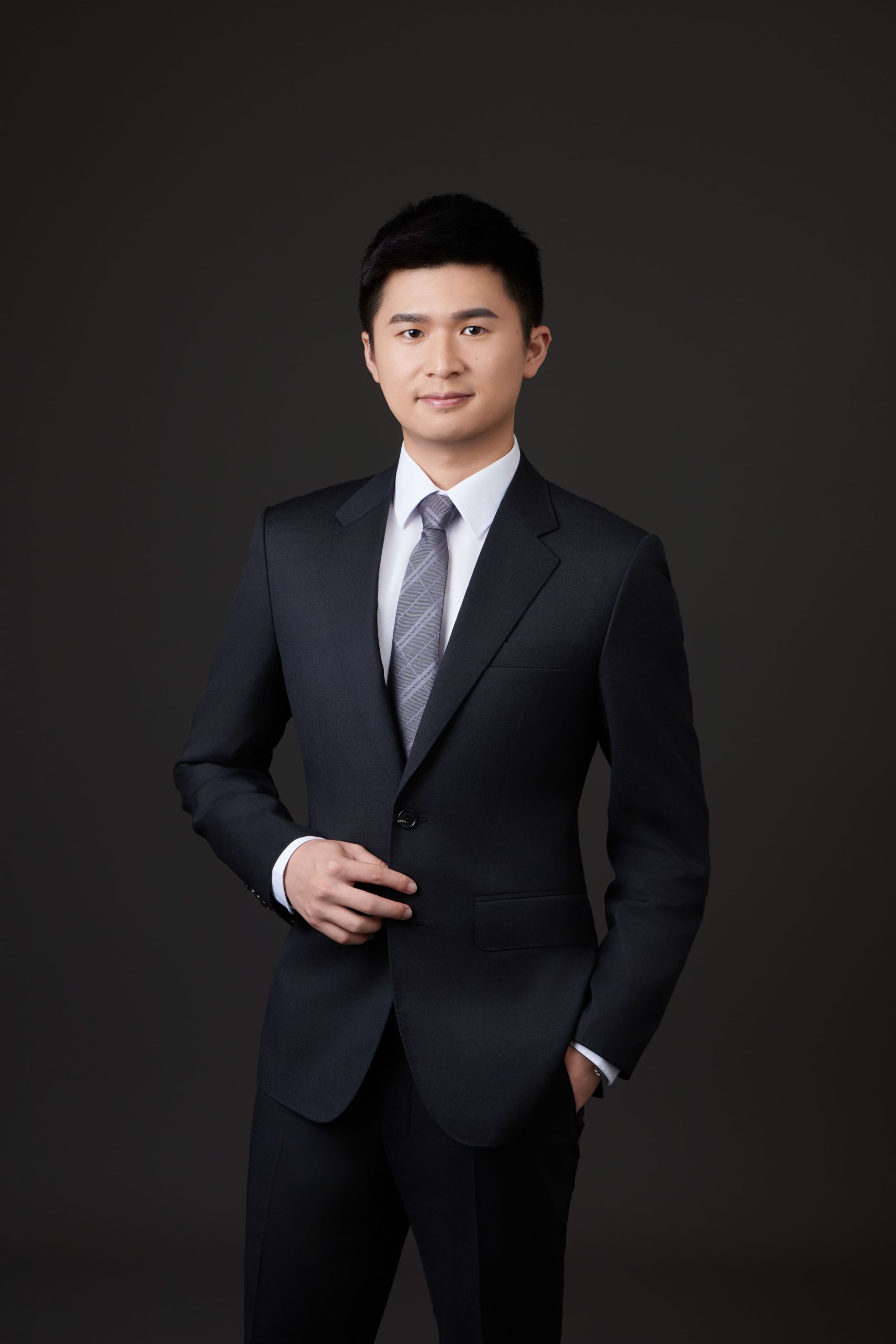 https://bhlaw.com.tw/wp-content/uploads/2026/10/謝家岷-1-scaled.jpg